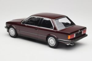 BMW 323i E30 Dark Red Metallic Minichamps 1:18 155026007 Μέταλλο - εικόνα 5 από 6