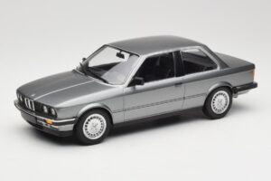 BMW 323i E30 Grey Metallic Minichamps 1:18 155026006 Μέταλλο