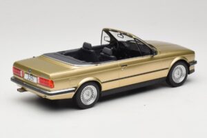 BMW 325i E30 Καμπριολέ Μπεζ MCG 1:18 MCG18544 Μέταλλο - εικόνα 2 από 6