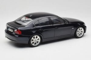BMW 330i E46 Μαύρο Kyosho 1:18 08731RB Μέταλλο - εικόνα 3 από 8