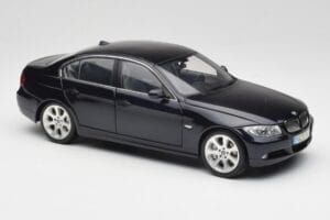 BMW 330i E46 Μαύρο Kyosho 1:18 08731RB Μέταλλο - εικόνα 6 από 8