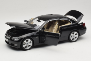 BMW 335i E93 Καμπριολέ Sapphire Black Kyosho 1:18 80430413375 Μέταλλο - εικόνα 2 από 10
