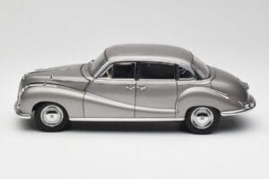 BMW 502 2.6 Luxus Silver Beige Metallic AUTOart 1:18 70591 Μέταλλο - εικόνα 4 από 8
