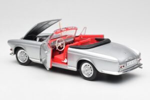 BMW 503 Ασημί Revell 1:18 18787 Μέταλλο - εικόνα 5 από 8