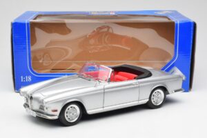 BMW 503 Ασημί Revell 1:18 18787 Μέταλλο - εικόνα 8 από 8