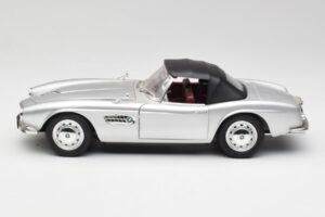 BMW 507 Ασημί Revell 1:18 9034 Μέταλλο - εικόνα 4 από 8
