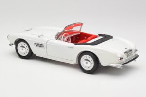 BMW 507 Touring Sport Feather White Revell 1:18 8810 Μέταλλο - εικόνα 7 από 8