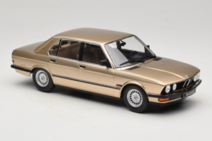 BMW 520i E28 Gold Metallic IXO 1:18 18CMC184 Μέταλλο - εικόνα 4 από 6