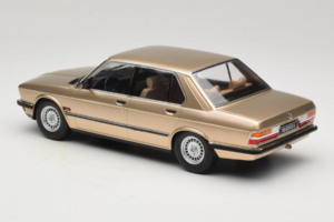 BMW 520i E28 Gold Metallic IXO 1:18 18CMC184 Μέταλλο - εικόνα 5 από 6