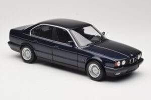 BMW 535i E34 Blue Metallic Minichamps 1:18 100024004 Μέταλλο - εικόνα 6 από 8