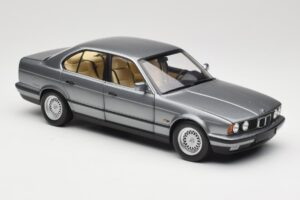 BMW 535i E34 Γκρι Metallic Minichamps 1:18 100024008 Μέταλλο - εικόνα 6 από 8