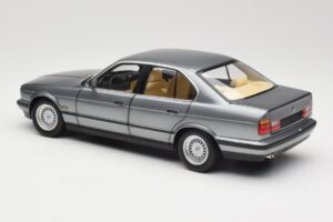 BMW 535i E34 Γκρι Metallic Minichamps 1:18 100024008 Μέταλλο - εικόνα 7 από 8