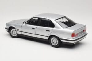 BMW 535i E34 Ασημί Minichamps 1:18 100024005 Μέταλλο - εικόνα 7 από 8