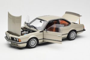 BMW 635 CSi E24 Bronzit Beige Metallic AUTOart 1:18 70523 Μέταλλο - εικόνα 2 από 8