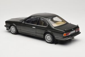 BMW 635 CSi E24 Malachit Green Metallic AUTOart 1:18 70522 Μέταλλο - εικόνα 7 από 8