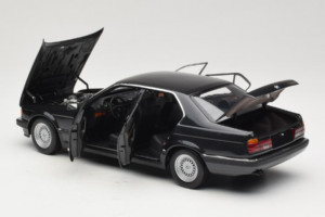 BMW 730i E32 Black Metallic Minichamps 1:18 100023002 Μέταλλο - εικόνα 5 από 8
