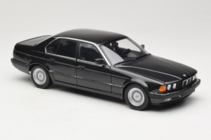 BMW 730i E32 Black Metallic Minichamps 1:18 100023002 Μέταλλο - εικόνα 6 από 8