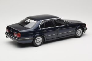 BMW 730i E32 Μπλε Metallic Minichamps 1:18 100023006 Μέταλλο - εικόνα 3 από 8