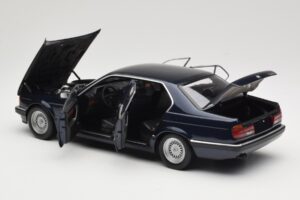 BMW 730i E32 Μπλε Metallic Minichamps 1:18 100023006 Μέταλλο - εικόνα 5 από 8
