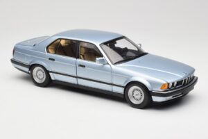 BMW 730i E32 Γαλάζιο Metallic Minichamps 1:18 100023008 Μέταλλο - εικόνα 6 από 8