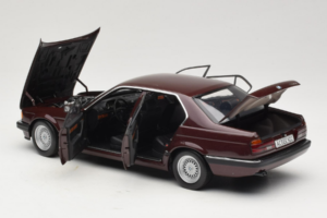 BMW 730i E32 Red Metallic Minichamps 1:18 100023001 Μέταλλο - εικόνα 5 από 8