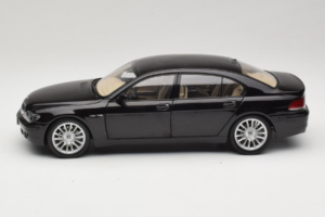 BMW 760Li E66 Individual Μαύρο Kyosho 1:18 08573RB Μέταλλο - εικόνα 4 από 8
