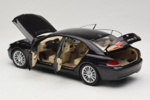 BMW 760Li E66 Individual Μαύρο Kyosho 1:18 08573RB Μέταλλο - εικόνα 5 από 8