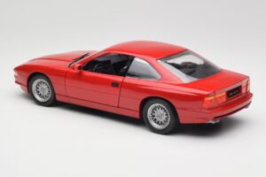BMW 850Ci E31 Brilliant Red Revell 1:18 8827 Μέταλλο - εικόνα 7 από 8