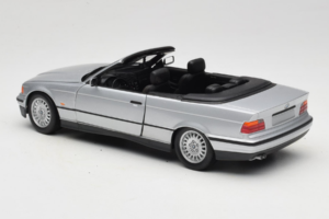 BMW 3 Series E36 Καμπριολέ Ασημί UT Models 1:18 BMW008 Μέταλλο - εικόνα 7 από 8