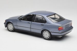BMW 3-Series E36 Avus Μπλε UT Models 1:18 180023300 Μέταλλο - εικόνα 7 από 8