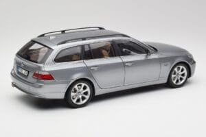 BMW 545i E61 Touring Ανοιχτό Γκρι Kyosho 1:18 80430308414 Μέταλλο - εικόνα 3 από 8