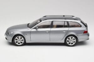 BMW 545i E61 Touring Ανοιχτό Γκρι Kyosho 1:18 80430308414 Μέταλλο - εικόνα 4 από 8
