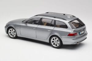 BMW 545i E61 Touring Ανοιχτό Γκρι Kyosho 1:18 80430308414 Μέταλλο - εικόνα 7 από 8
