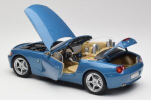 BMW Z4 E85 Maldives Blue Bburago 1:18 34046BLUE Μέταλλο - εικόνα 5 από 8