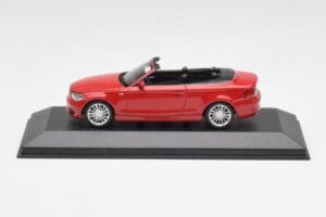 BMW Σειρά 1 E88 Καμπριολέ Βαθύ Κόκκινο Minichamps 1:43 431026230 Μέταλλο