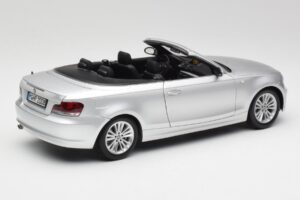 BMW 135i E88 Καμπριολέ Titan Ασημί Kyosho 1:18 80430427021 Μέταλλο - εικόνα 3 από 8