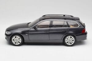 BMW 330i E91 Touring Σκούρο Γκρι Kyosho 1:18 80430394360 Μέταλλο - εικόνα 4 από 8
