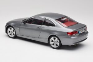 BMW 330i E92 Coupe Γκρι Μεταλλικό Kyosho 1:18 80430407220 Μέταλλο - εικόνα 7 από 8