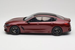 BMW M850i G15 M Performance Melbourne Red Metallic GT Spirit 1:18 GT493 Ρητίνη - εικόνα 3 από 6