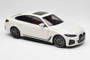 BMW i4 M50 G26 Alpine White Minichamps 1:18 110023011 Μέταλλο - εικόνα 6 από 8