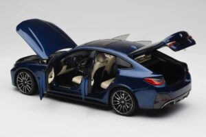 BMW i4 M50 G26 Portimao Blue Minichamps 1:18 110023012 Μέταλλο - εικόνα 5 από 8