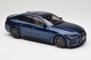 BMW i4 M50 G26 Portimao Blue Minichamps 1:18 110023012 Μέταλλο - εικόνα 6 από 8