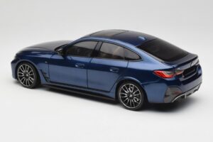 BMW i4 M50 G26 Portimao Blue Minichamps 1:18 110023012 Μέταλλο - εικόνα 7 από 8