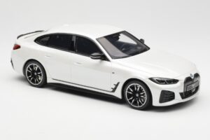 BMW i4 M50 G26 Mineral Λευκό Μεταλλικό Otto 1:18 OT1074 Ρητίνη - εικόνα 4 από 6