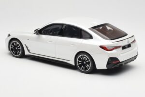 BMW i4 M50 G26 Mineral Λευκό Μεταλλικό Otto 1:18 OT1074 Ρητίνη - εικόνα 5 από 6