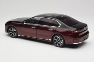 BMW i7 G70 Black & Red Metallic Minichamps 1:18 110023201 Μέταλλο - εικόνα 7 από 8