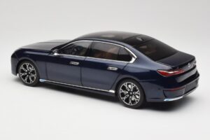 BMW i7 G70 Blue Metallic Minichamps 1:18 110023202 Μέταλλο - εικόνα 7 από 8