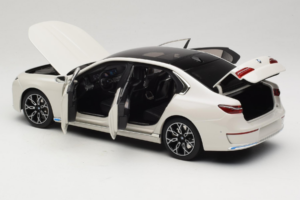 BMW i7 G70 White Metallic Minichamps 1:18 110023200 Μέταλλο - εικόνα 5 από 8