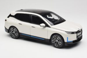 BMW iX Alpine White Minichamps 1:18 110023102 Μέταλλο - εικόνα 6 από 8