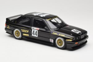 BMW M3 E30 JPS Team BMW #44 J. Richards / T. Longhurst Class Winners Bathurst 1000 1987 Minichamps 1:18 155872044 Μέταλλο - εικόνα 4 από 6